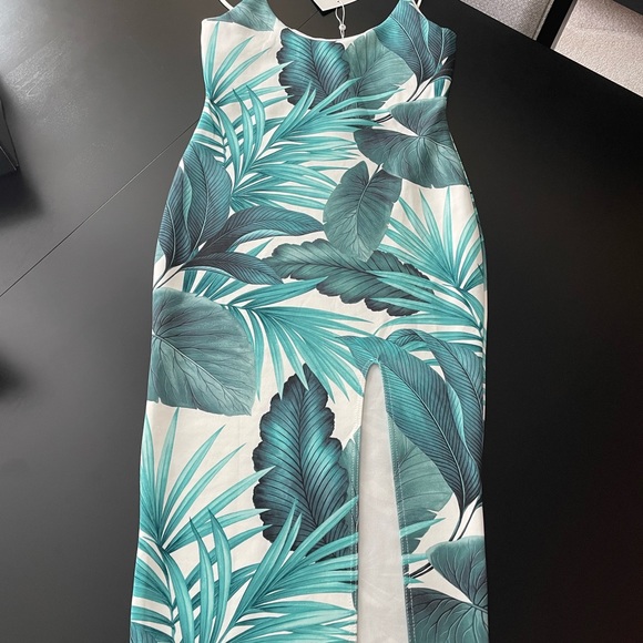 Missguided tropical print, summer, midi dress. Size 6. Excellent condition. - Picture 1 of 6